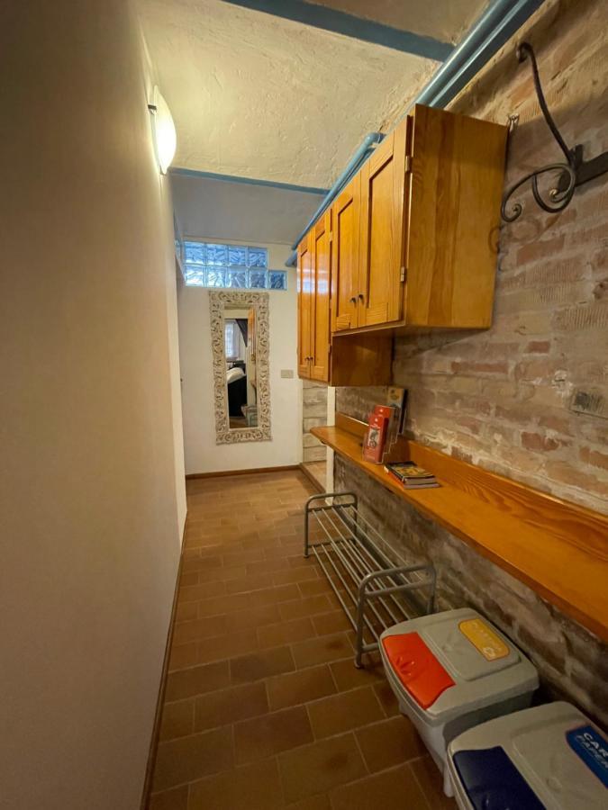 Il Giardino Roccioso Bed & Breakfast ราเวนนา ภายนอก รูปภาพ